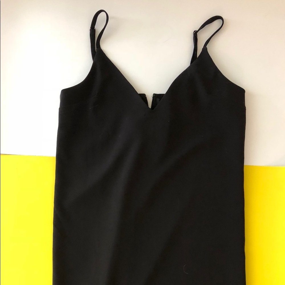 Black spaghetti dress